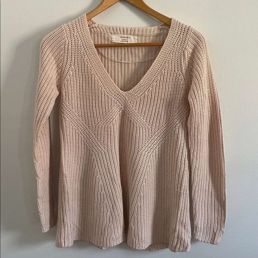 Zara Soft Pink V-Neck Sweater - Picture 4 of 5